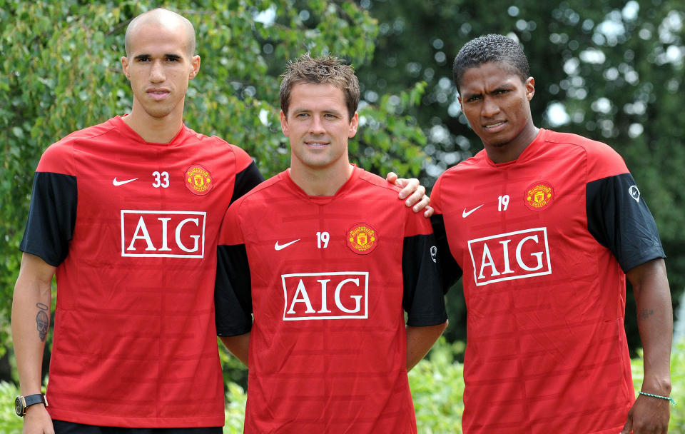 SLUTT P� SOMMERKJ�PENE?: If�lge sir Alex Ferguson blir Gabriel Obertan (f.v.), Michael Owen og Antonio Valencia Manchester Uniteds eneste kj�p denne sommeren.Foto: SCANPIX/AFP PHOTO/NEIL JONES