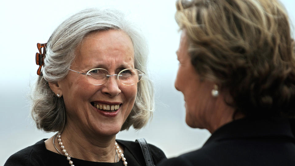 HOFFETS DAME? Hvorfor g�r Det Kongelige Hoff i krigen for kronprinsessens mor, Marit Tjessem? Foto: Scanpix