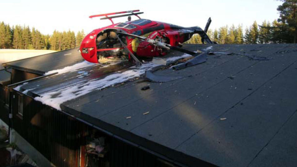HARD LANDING: Til alt hell gikk det bra med piloten som krasjlandet p� Eggemoen i tett t�ke 24. september i fjor. Foto: Fra Havarikommisjonens rapport