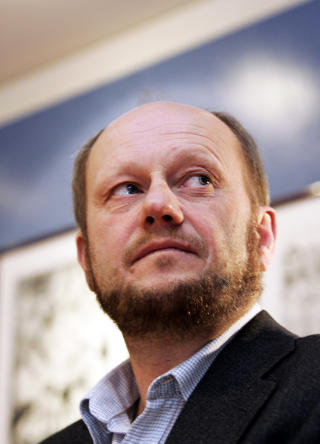 - BEDRE ALENE: - For norsk industri ville det v�rt bedre med en Ap-mindretallsregjering enn en r�dgr�nn regjering, sier direkt�r Stein Lier-Hansen i Norsk Industri. Foto: SCANPIX