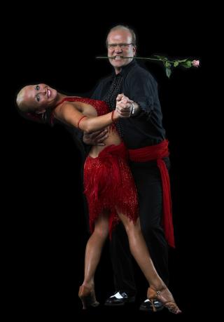 �SKAL VI DANSE�: Gimle og Gyda Svelaas Thorsen fikk gode tilbakemeldinger fra dommerne, men ble stemt ut i fjerde runde.