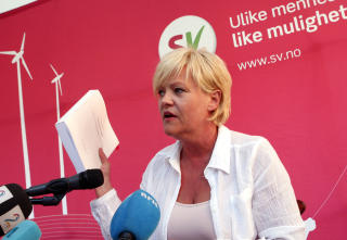 RIKE SKAL BETALE : Kristin Halvorsen og SV vil at de rike skal betale sin skatt. Foto: Knut Falch / SCANPIX .