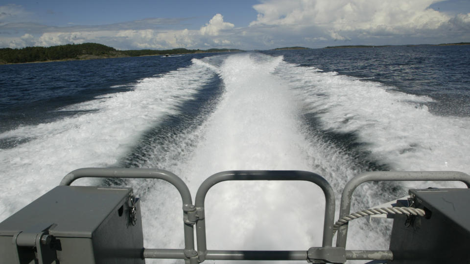 �KNINGEN FORTSETTER: Ogs� i juli har antall drukningsulykker fortsatt � peke oppover. Dette bildet viser redningsb�ten Simrad F�rder som er stasjonert utenfor T�nsberg. Illustrasjonsfoto: Terje Bendiksby / SCANPIX .