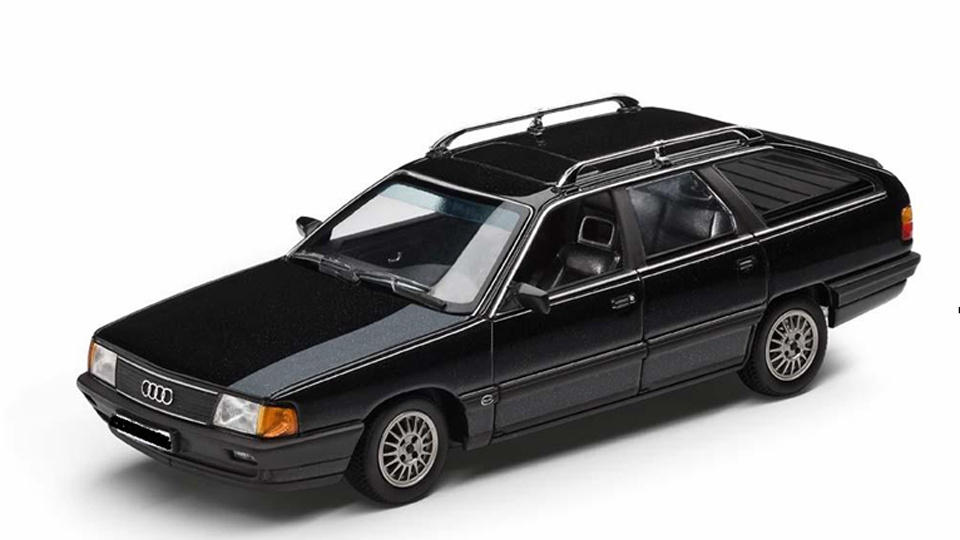 ETTERLYSER BIL: Politiet vil ha tips om en Audi 100 Avant. Illustrasjonsfoto: POLITIET
