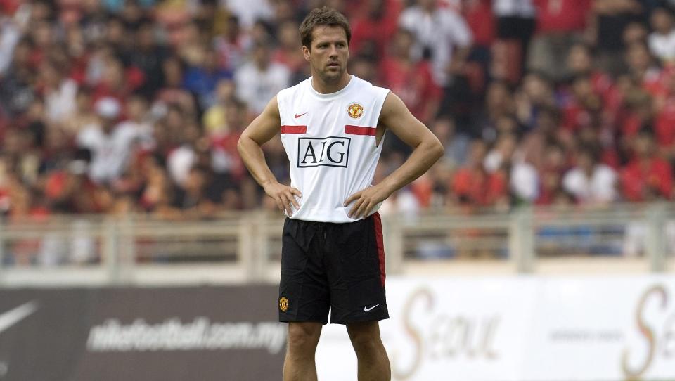 STORE FORVENTNINGER: Gratis eller ikke, mange United-fans setter mye p� at Michael Owen skal levere varene p� topp for klubben i kommende Premier League-sesong. Foto: SCANPIX/EPA/AHMAD YUSNI