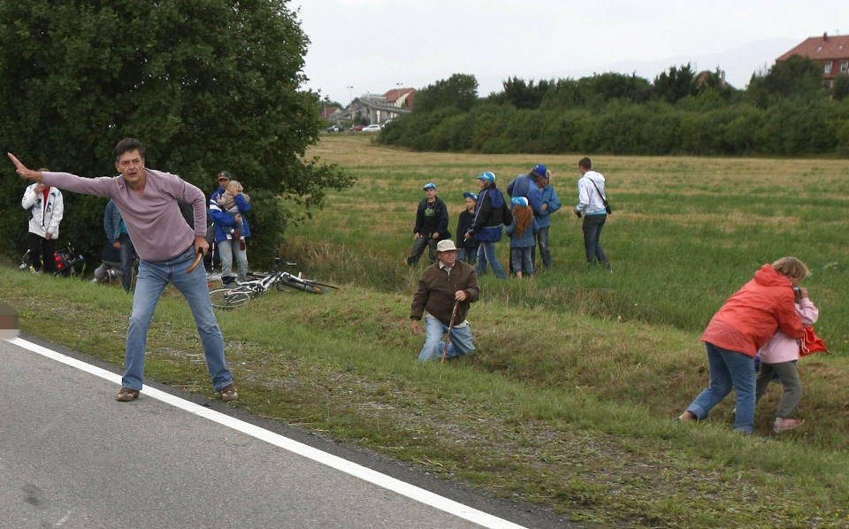 TRAGEDIE: Kvinnen skal ha omkommet kort etter sammenst�tet med politimannen p� motorsykkel. Foto: SCANPIX