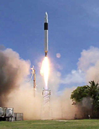FRAMTIDA? Det private firmaet SpaceX nyter suksess med oppskytingen av sine Falcon-raketter. Mange mener private initiativ vil lede an i rommet de neste årene. Foto: SCANPIX/AFP PHOTO FRAMTIDA? Det private firmaet SpaceX nyter suksess med oppskytingen av sine Falcon-raketter. Mange mener private initiativ vil lede an i rommet de neste årene. Foto: SCANPIX/AFP PHOTO