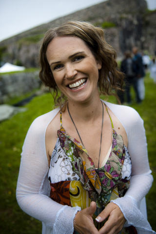 ST�TTER TONE: Svenske Cecilia Vennersten mener artister ogs� har rett til � ha et privatliv. Foto: H�kon Eikesdal
