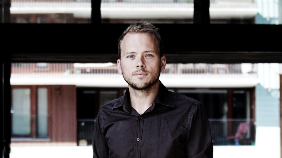 SVARER DEG P� NETTM�TET: I morgen slipper SV en rapport hvor de g�r igjennom Frp og H�yres politikk. Nestleder i SV, Audun Lysbakken, svarer deg p� sp�rsm�l.