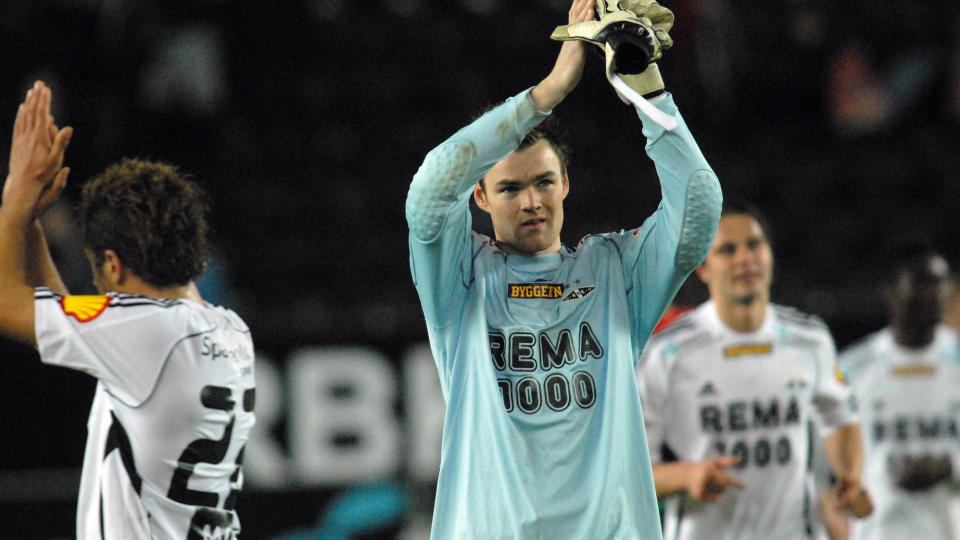LEI:  RBK-keeper Alexander Lund Hansen er ute etter tillit, og vil til en klubb som vil satse p� ham.  
Foto: Geir Otto Johansen  / SCANPIX