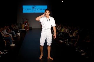 UTEBLIR: Bare 14 designere er p�meldt til Oslo Fashion Week i �r. Julius Caesar er blant dem som uteblir. Foto: EIRIK HELLAND URKE