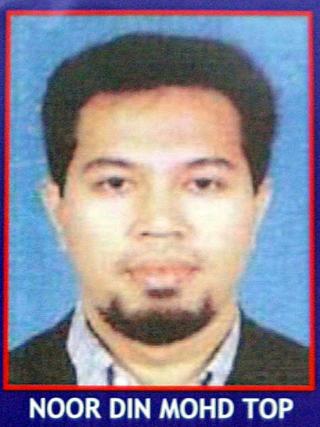 TAR P� SEG SKYLDEN: Noordin Top hevder � st� bak grusomhetene i Jakarta. Foto: EPA/Scanpix