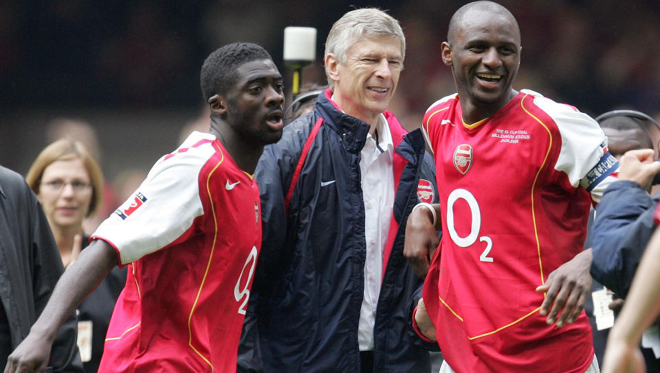 GJENFORENES?: Arsene Wenger vil ikke utelukke at han henter Vieira tilbake til London. Her etter FA-cupfinalen i 2005, det siste trofeet Arsenal har vunnet. Foto: Alastair Grant / AP.
