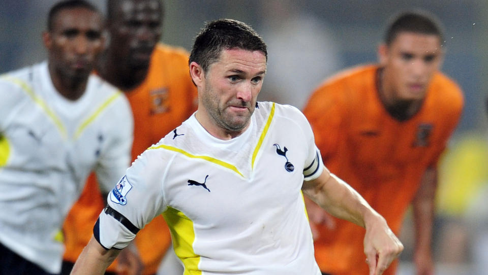 MISSET: Robbie Keane og Tottenham hadde en rekke sjanser, men r�k p� en pinlig smell mot South China. Foto: Frederic J Brown / AFP.