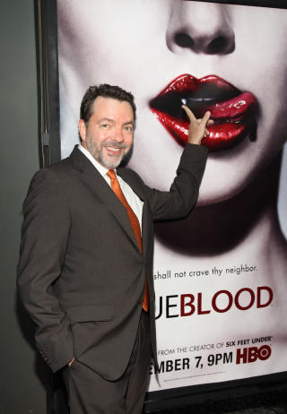 SERIESKAPER: Alan Ball har st�tt for to av HBOs seriesuksesser, �Six Feet Under� og �True Blood�. Foto:AP Photo/Mark Davis