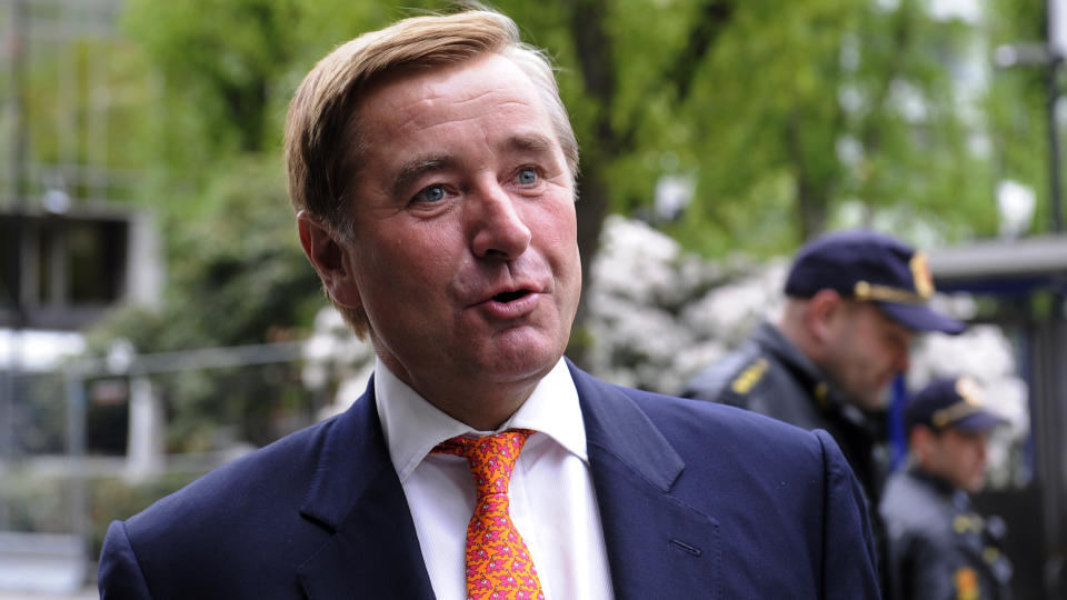 UNDER ANGREP: Senterparti-leder Liv Signe Navarsete beskylder investor Christen Sveaas, som har saks�kt staten i en skogbrukssak, for � v�re en arrogant riking som tror han kan ta seg til rette. Foto: Marit Hommedal / SCANPIX