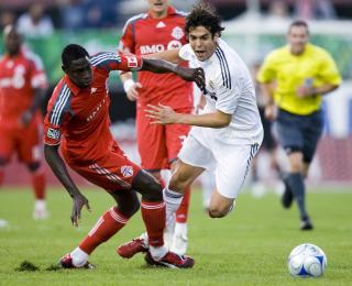 DEBUTERTE: Brasilianske Kaka spilte f�rsteomgang mot Toronto. Foto: Frank Gunn / AP.