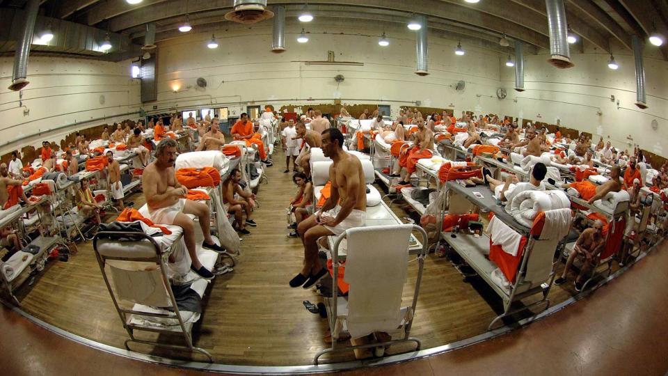 TRANGT: 1300 fanger barket sammen i slagsm�l i dette fengselet utenfor Los Angeles i helgen. 250 personer ble skadd -  55 av dem alvorlig. Arkivfoto: Scanpix/AP Photo/California Department of Corrections)