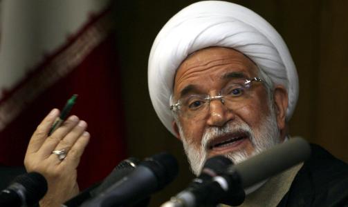 KREVER GRANSKNING: Den opposisjonelle presidentkandidaten Mehdi Karroubi hevder i et �pent brev at demonstrantene har blitt skjendet, og krever en uavhengig etterforskning av p�standene. FOTO: EPA/ABEDIN TAHERKENAREH/SCANPIX