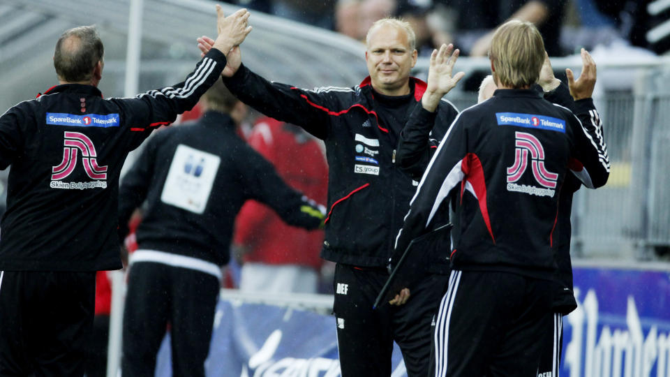 LUKTER P� FAIR PLAY-PLASS: Fair Play-konkurransen tar bare utgangspunkt i det som skjer i Tippeligaen, og dermed befinner Odd og Dag-Eilev Fagermo seg i en god posisjon med tanke p� � kapre en mulig europacupplass.   Foto: Kyrre Lien / SCANPIX .