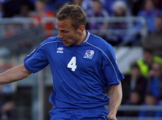 SCORET: Brann-midtstopper Kristjan �rn Sigurdsson s�rget for uavgjort for Island i kampen mot Slovakia.Foto: SCANPIX/AP Photo/Brynjar Gauti