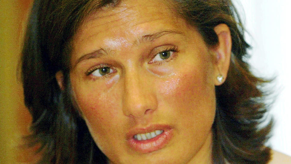 LEGGER SEG FLAT: Avdelingsdirekt�r Christine Wilberg Poulsson i UDI sier samtlige 22 i det ikke-eksisterende kongolesiske jentelaget Dynamo Girls skulle f�tt visums�knadene avsl�tt.
Foto:  Knut Falch / SCANPIX