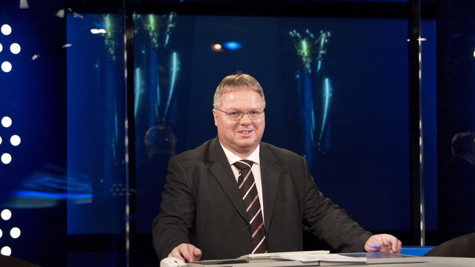 SVARER DEG: Canal Plus-studioanker Dag Solheim svarer p� dine sp�rsm�l om seriestarten i England fredag klokka 12.Foto: Canal Plus