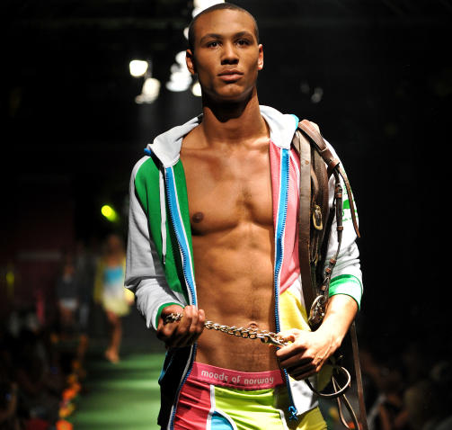 Moods of Norway S/S 2010 �Cocktail Farming�