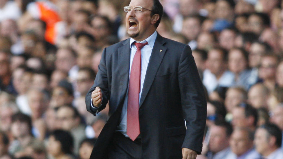SKUFFET OG SINNA: Liverpools Rafael Benitez var engasjert b�de under og etter kampen i g�r. Foto: AP/Sang Tan
