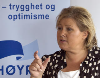VIL REGJERERE MED ALLE: H�yre-leder Erna Solberg. Foto:  Cornelius Poppe / SCANPIX