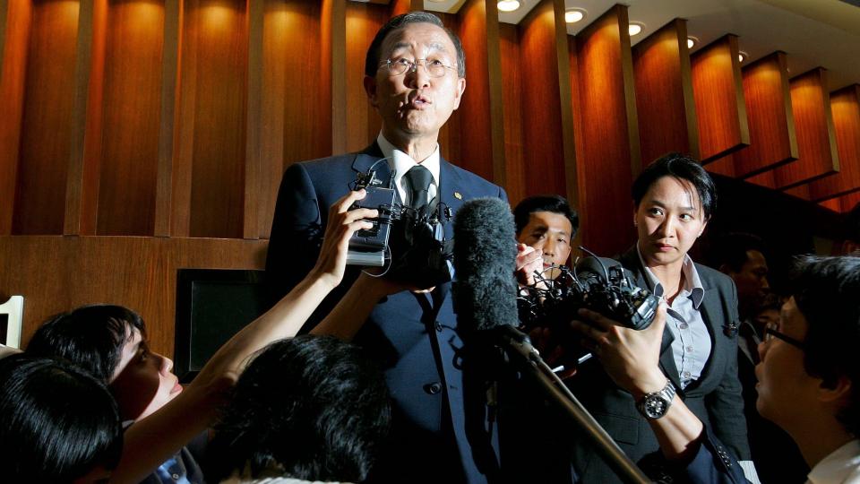 - STADIGE RASERIUTBRUDD: Det er en av karakteristikkene til den norske FN-ambassad�ren Mona Juul om FN-sjefen Ban Ki-Moon. Foto:  EPA/SCANPIX