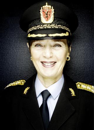 STORE M�RKETALL: Politidirekt�r Ingelin Killengreen mener det er langt mer hatkriminalitet enn det politiet f�r melding om. Hun ber deg anmelde slike forhold hvis de forekommer. Foto: Agnete Brun