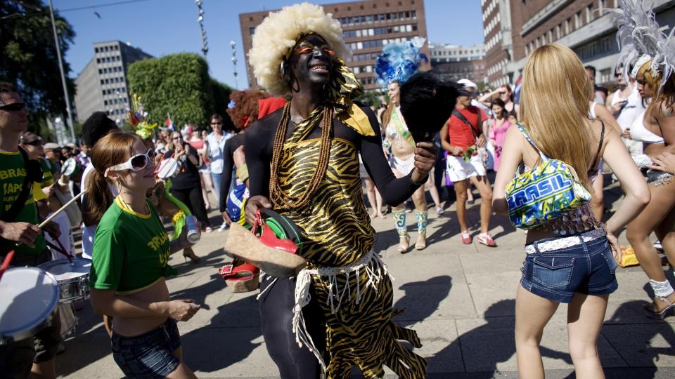 NESTE �R OVER GR�NLAND?  Homoparaden under Skeive dager. Foto: Torbj�rn Gr�nning / Dagbladet