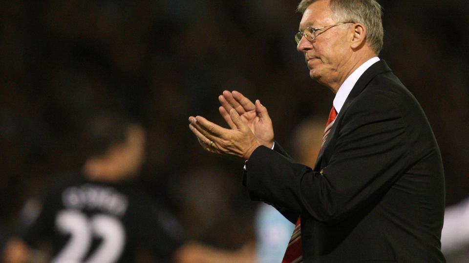 KLAPPET FOR EGNE FANS: S�rlig mye mer hadde ikke Manchester Uniteds Alex Ferguson � glede seg over mot Burnley. Foto: AP/Scott Heppell