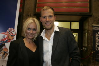 MED KONA: Thor Hushovd og kona Susanne. Foto: STELLA PICTURES