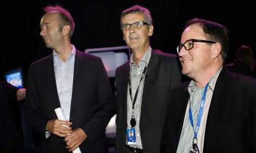 ARRANGERER:  Kringkastingssjef Hans Tore Bjerkaas (midten) �nsket velkommen til et visjonsseminar for Eurovision Song Contest, Grand Prix-konkurransen som skal avvikles i Oslo i mai 2010, sammen med kulturminister Trond Giske (t.v.) og programleder Per Sundnes, i Oslo i formiddag. FOTO: SCANPIX