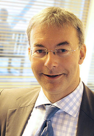 FORBEREDER SAK: Advokat Johan Kristian Falk-Pedersen representerer 27 investorer som �nsker � trekke Berge Partners for retten. Foto: StrayVyrje