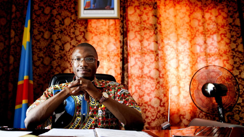 FRYKTER UD SKAL HJELPE TIL MED FLUKT:  Viseguvern�r Joseph Bangakya skal m�te en representant for norske UD i dag, Foto: Espen R�st