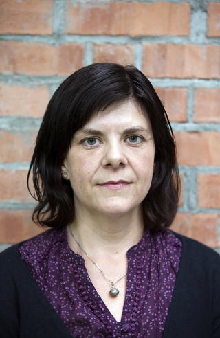 DEFINERE SOM ARBEID:  FAFO-forsker, Cecilie �ien har siden oktober i fjor studert au pair-ordningen i Norge. Hun mener ordningen b�r endres fra kulturutveksling til arbeid.