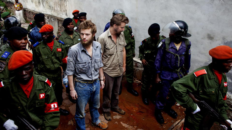BLE NEKTET MAT: Joshua French fikk ikke spise annen mat enn den som
ble tilberedt i etterforskningsleder Roger Wawaras hjem, da han ankom
Kisangani etter p�gripelsen. Foto: Espen R�st/DAGBLADET