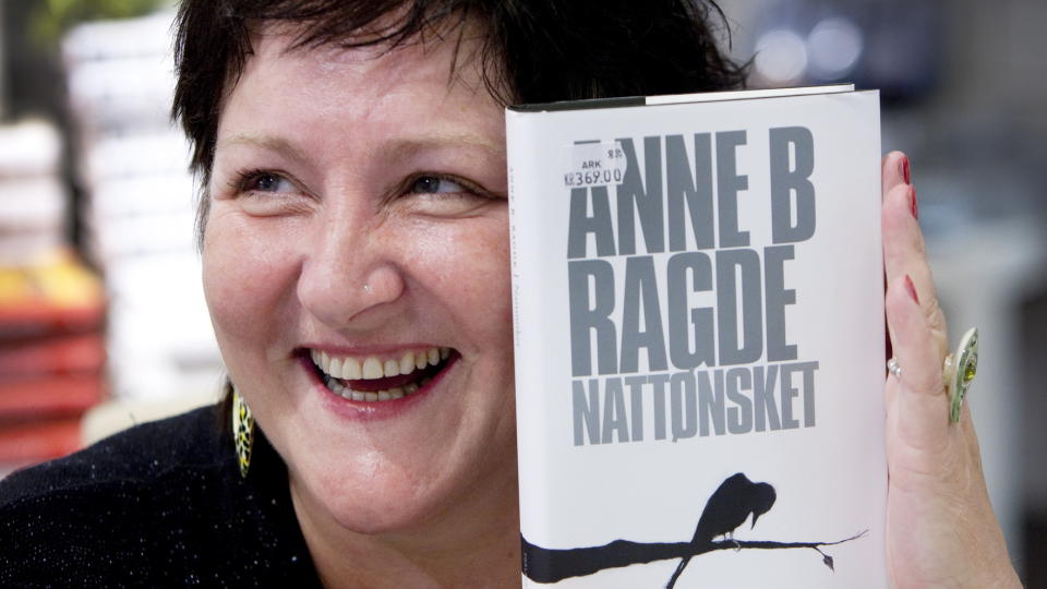 STERK SEX OG STERKT SPR�K: Anne B. Ragde traff blink med Neshovd-trilogien. Denne gangen treffer hun ikke engang skiva. Foto: Gorm Kallestad / SCANPIX