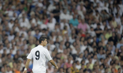 FULLSATT: Det er stor rift om svarteb�rsbillettene og varslet over 80 000 tilskuere n�r Cristiano Ronaldo og Real f�r bes�k av Rosenborg. Foto: SCANPIX/AP/Paul White