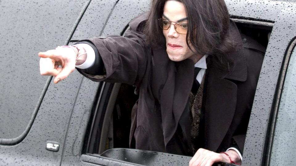 IKKE SYKELIG TYNN:  Michael Jackson veide 62 kilo da han d�de, noe som er regnet som akseptabelt i forhold til h�yden hans. Foto:  EPA/JOSHUA GATES WEISBERG