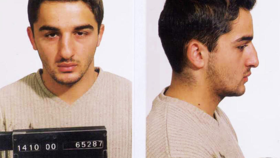 MELDTE SEG: Jusuf Hani (28) har v�rt p� r�mmen i over fem �r etter Nokas-ranet i 2004. Rett f�r midnatt i g�r meldte han seg for Stavanger-politiet og sitter n� i arresten. Foto: POLITIET/SCANPIX