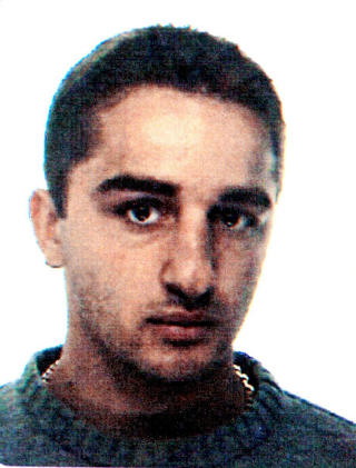 MELDTE SEG: Etter fem �r p� r�mmen meldte Jusuf Hani (28) seg i g�r for Stavanger-politiet. Foto: POLITIET