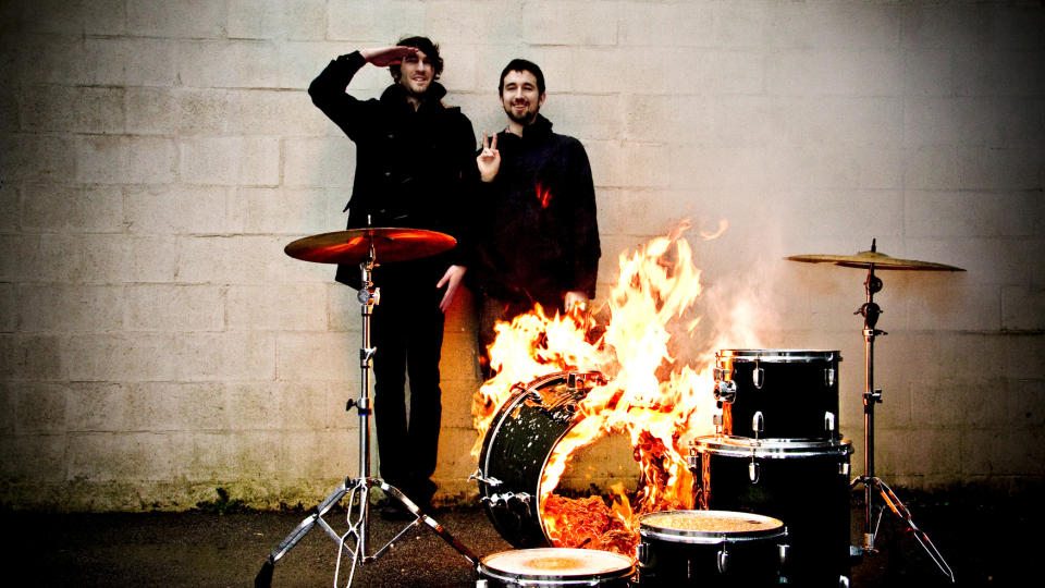 H�STHYPE: Japandroids fra Canada best�r av Brian King og David Prowse. De spiller garasjerock av den sleivete, intense, enkle og fuzzbefengte sorten. Foto: 230 Publicity