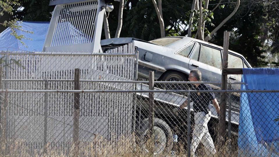 HOLDT I BAKG�RD: I g�r ble Jaycee Lee Dugard (29) funnet 18 �r etter at hun ble kidnappet i 1991. Hun ble holdt i en bakg�rd under kummerlige forhold hos kidnapperen. Foto: AP/SCANPIX