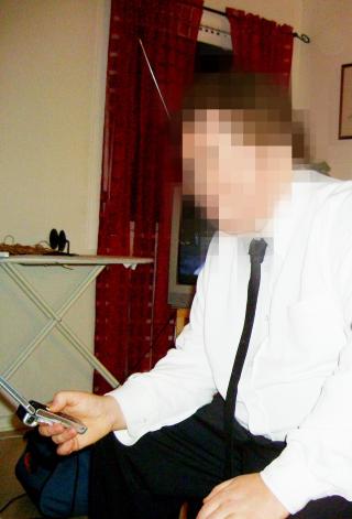 HAR BES�KSFORBUD: Den tiltalte (48) har fortsatt bes�ksforbud mot Aud Joruns grav og mot hennes foreldre. Han m�tte Aud Jorun mens han sonet en dom for � ha kuttet opp ekskona i underlivet. FOTO: Privat