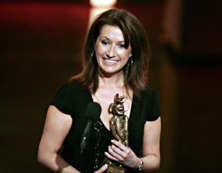TO PRISER: Marit Volds�ter tok storeslem i 2007. I �r underholder hun p� scenen. Foto: DAGBLADET
