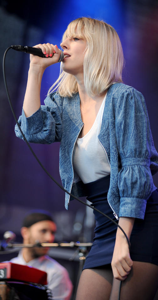 SVENSK STJERNE: Veronica Maggio fikk tidligere i år en superhit med låta «Måndagsbarn». I går var hun i Tromsø. Foto: WILLY RUNDMO SVENSK STJERNE: Veronica Maggio fikk tidligere i år en superhit med låta «Måndagsbarn». I går var hun i Tromsø. Foto: WILLY RUNDMO